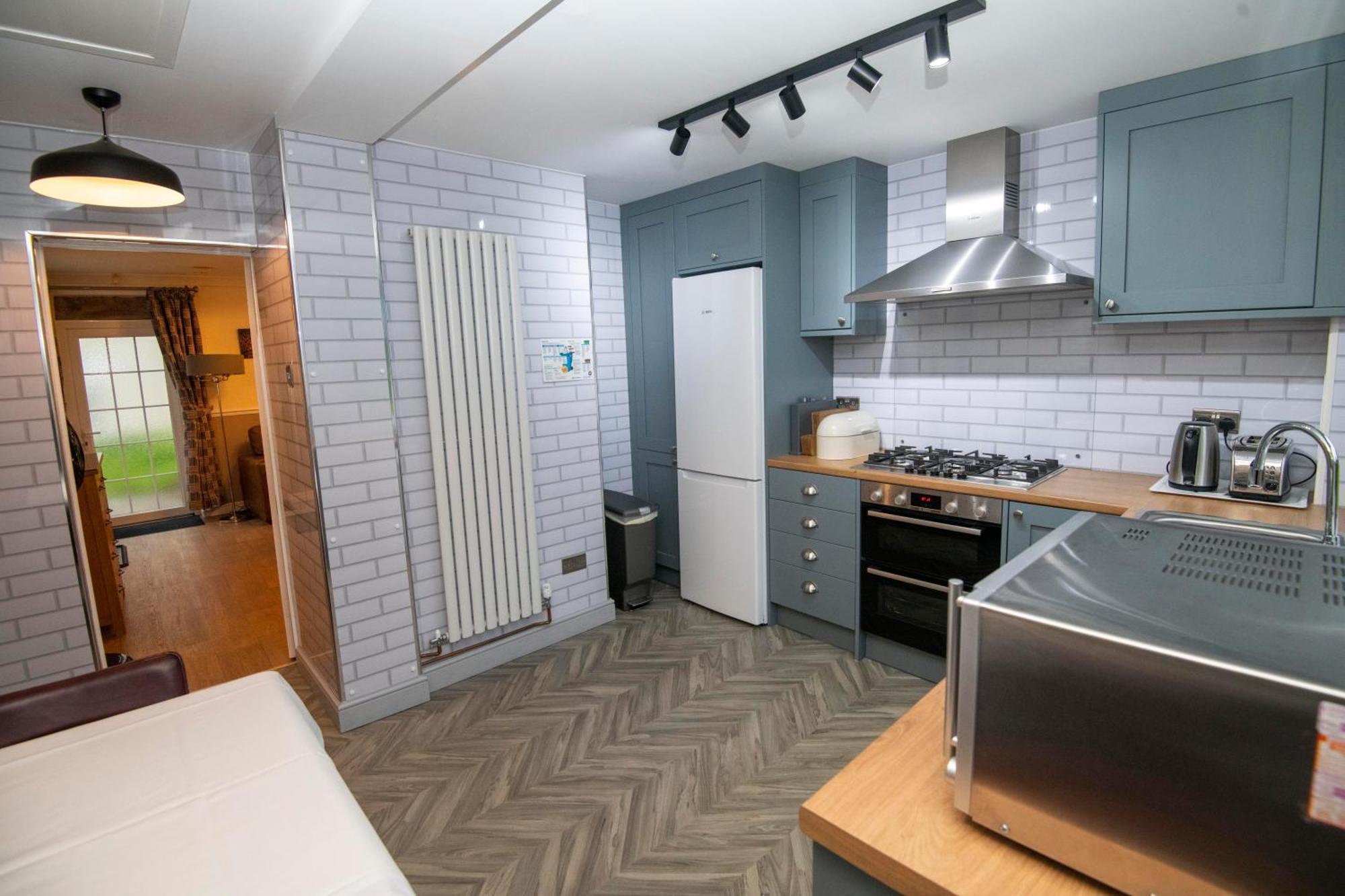 Bridleways Guesthouse & Holiday Homes Mansfield Bagian luar foto